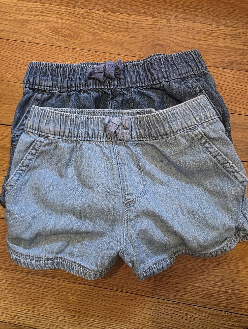 2pk The Children's Place Denim-Look Pull-On Shorts - Light Blue and Dark Blue